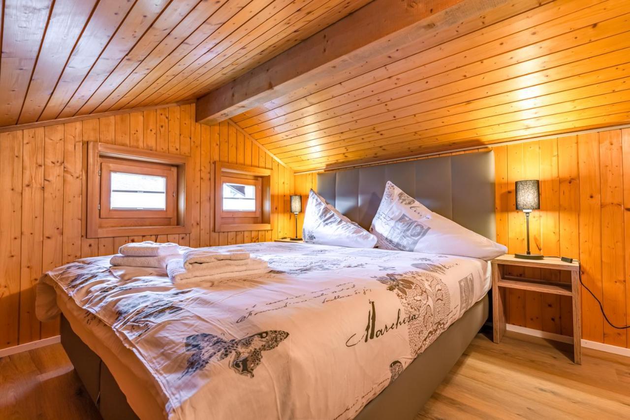 Apartment Eiger - Aare Jungfrau Ag グリンデルヴァルト エクステリア 写真