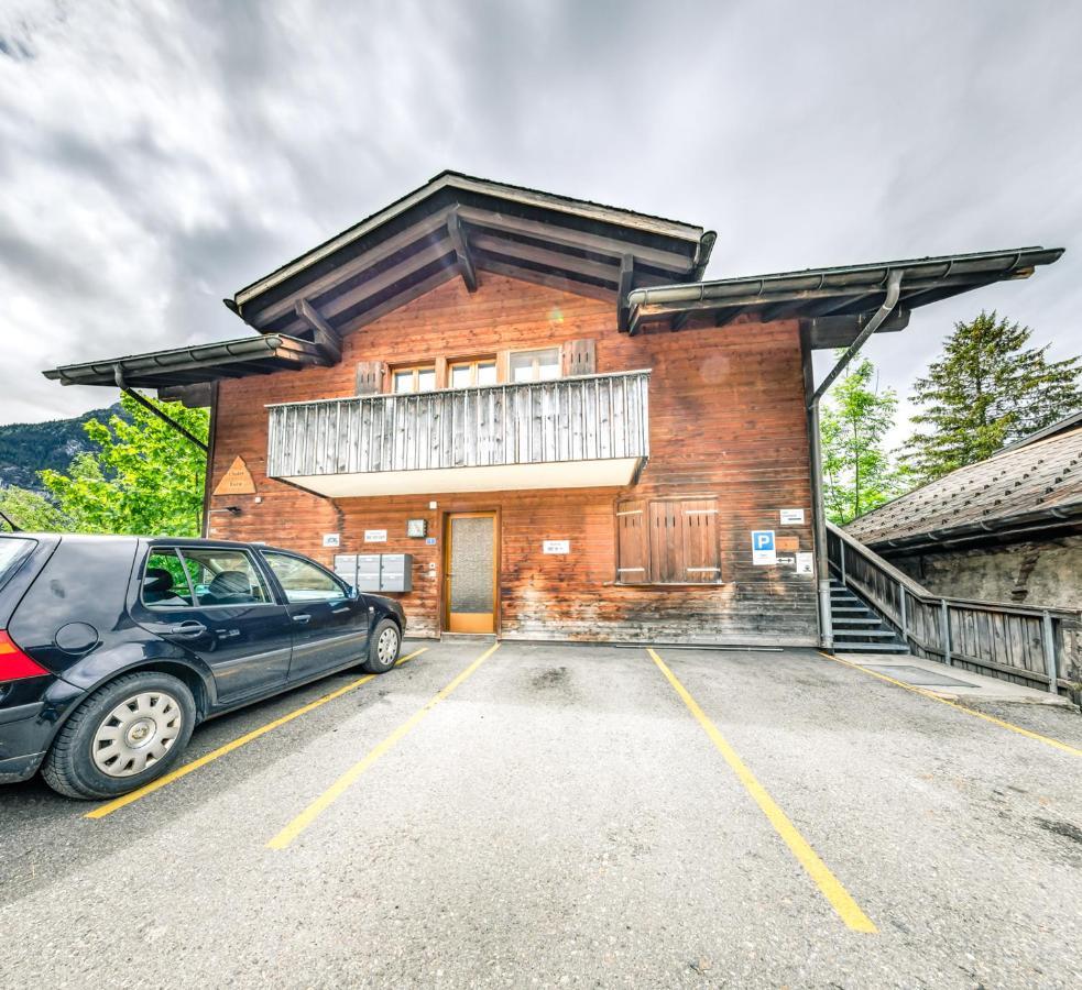 Apartment Eiger - Aare Jungfrau Ag グリンデルヴァルト エクステリア 写真
